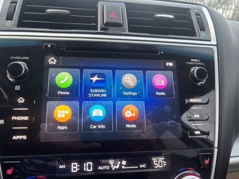 Used 2019 Subaru Outback 2.5i Premium image 8