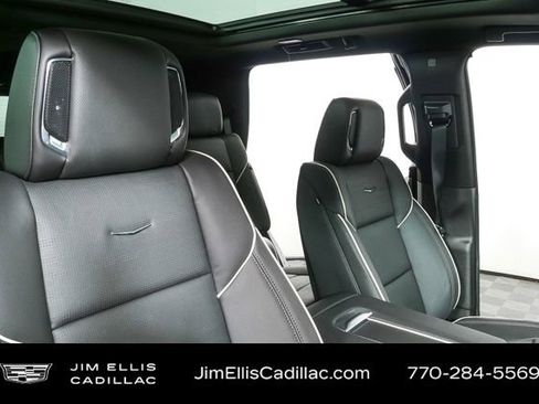 Certified 2026 Cadillac Escalade Luxury image 23