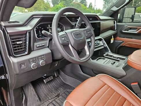 New 2026 GMC Sierra 2500 Denali Ultimate w/ Max Trailering Package AWD/4WD image 18
