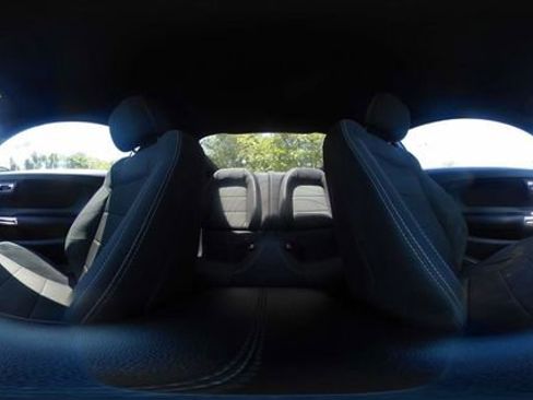 Certified 2017 Ford Mustang Coupe RWD image 34