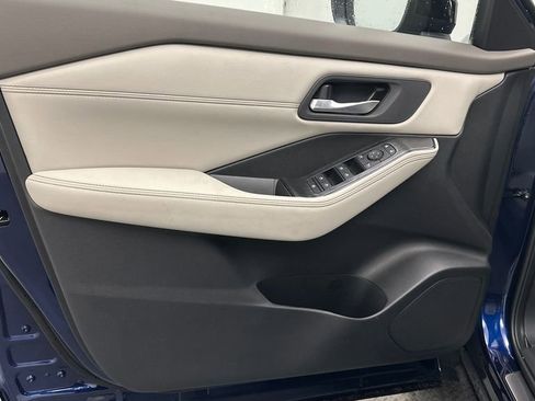 New 2026 Nissan Rogue SV image 15