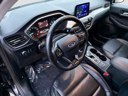 Used 2021 Ford Escape SEL image 26