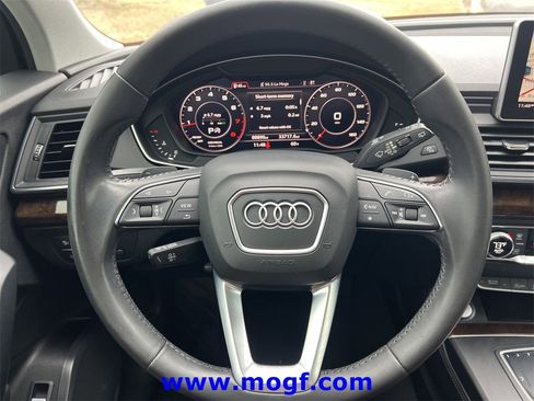 Used 2020 Audi Q5 2.0T Premium Plus w/ Premium Plus Package image 13