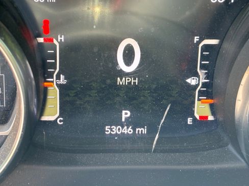 Used 2020 Jeep Wrangler Unlimited Rubicon AWD/4WD image 8