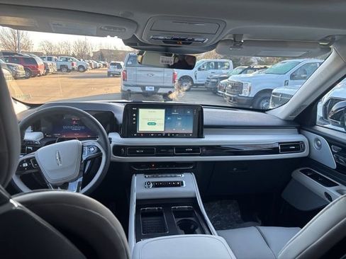 New 2026 Lincoln Aviator Reserve AWD/4WD image 33