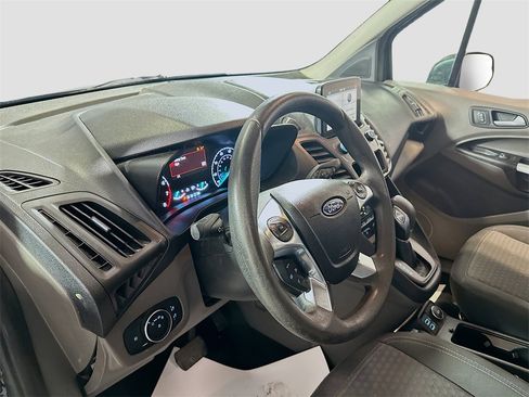 Used 2019 Ford Transit Connect XLT image 9