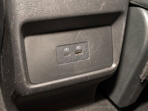 Used 2023 Nissan Rogue SV image 7