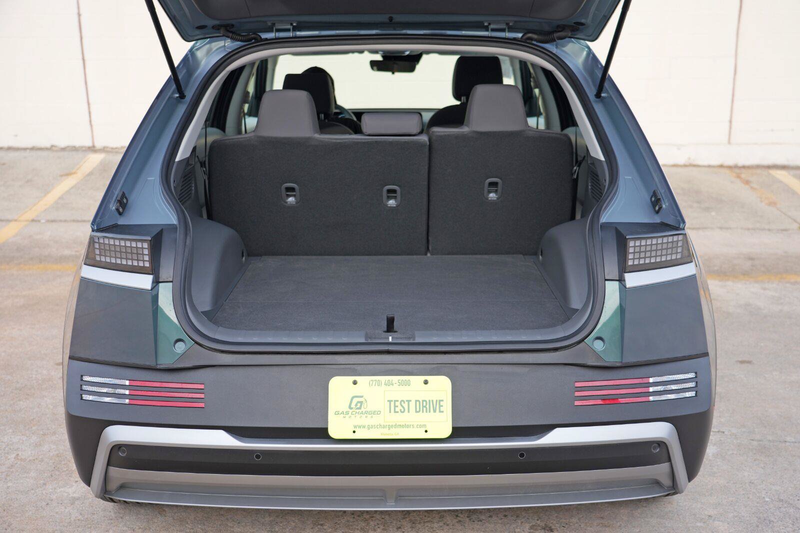 Used 2025 Hyundai Ioniq 5 SE RWD image 10