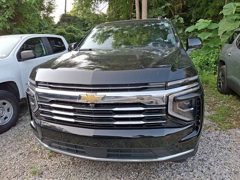Certified 2025 Chevrolet Tahoe LT AWD/4WD image 2