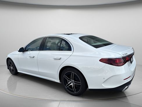 Certified 2025 Mercedes-Benz E 350 Sedan image 3