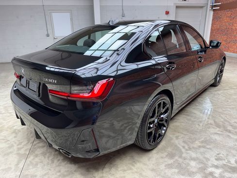 New 2026 BMW 330i xDrive Sedan w/ M Sport Package AWD/4WD image 5