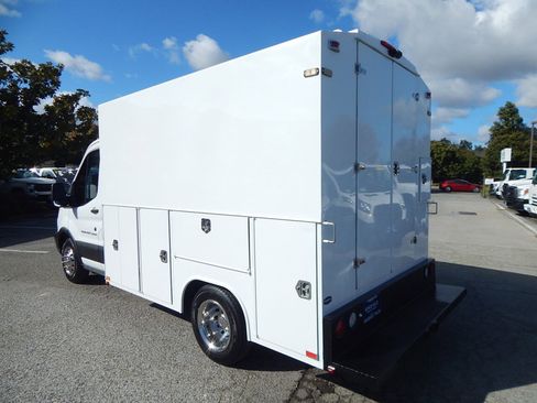 Used 2019 Ford Transit 350 138 DRW w/ Exterior Upgrade Package image 6