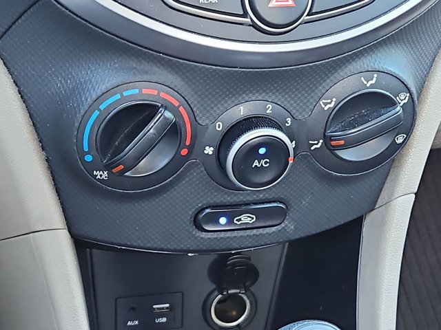Used 2015 Hyundai Accent GLS w/ Option Group 02 FWD image 15
