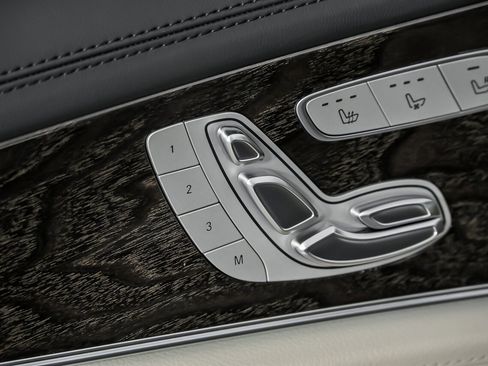 Used 2019 Mercedes-Benz E 63 AMG S w/ Driver Assistance Package image 20