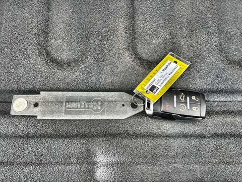 Used 2019 RAM 2500 Laramie image 26