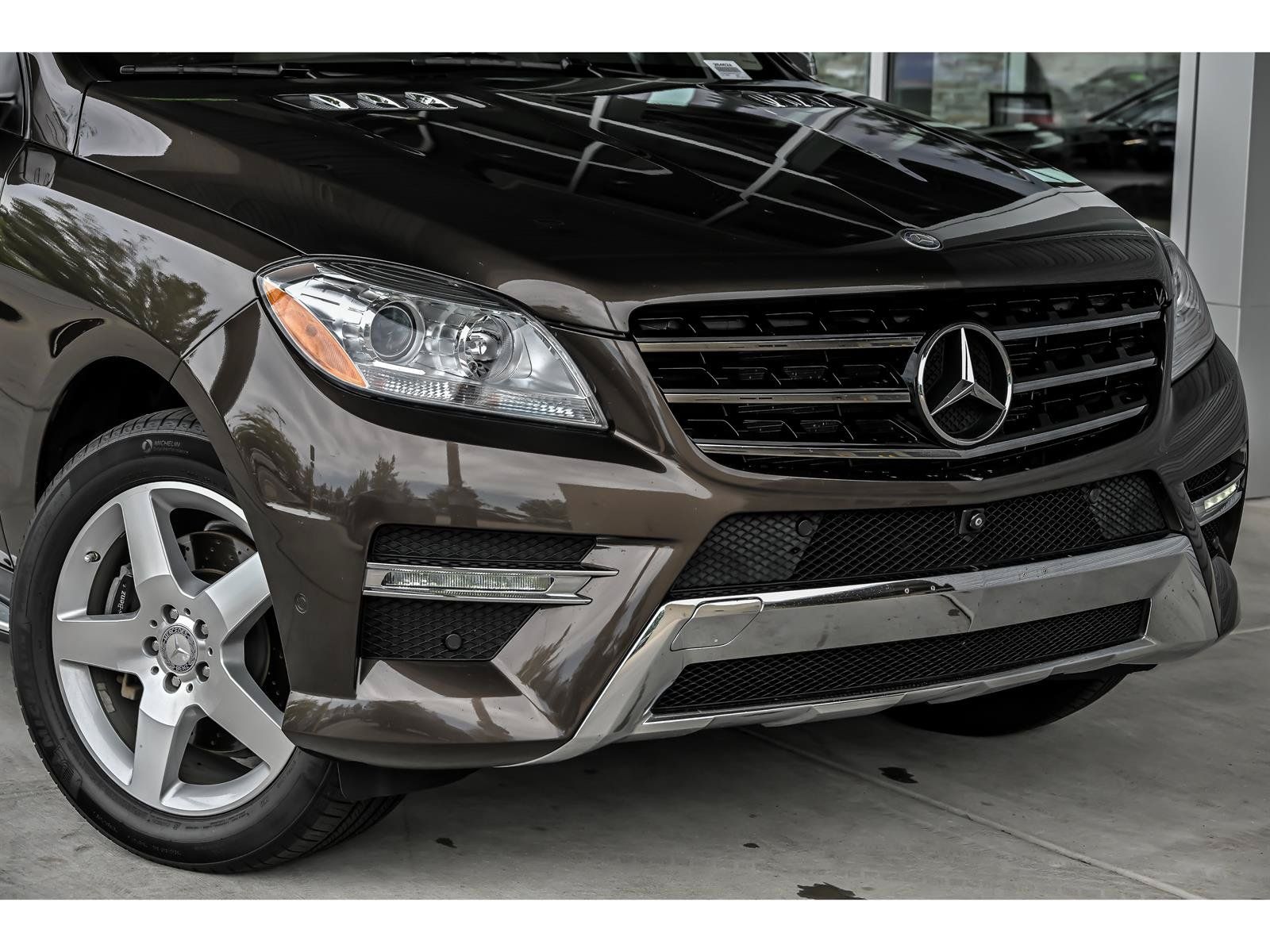 Used 2015 Mercedes-Benz ML 400 4MATIC image 2
