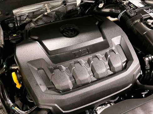 Used 2024 Volkswagen Tiguan S image 32