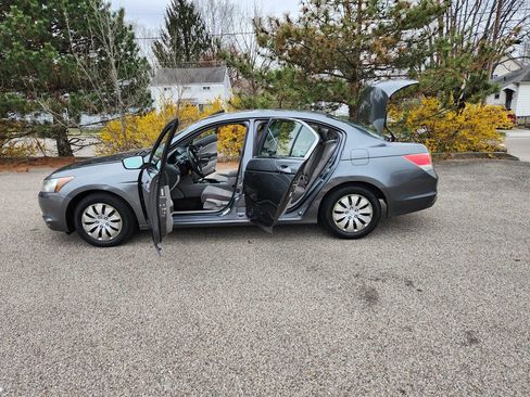 Used 2009 Honda Accord LX image 22