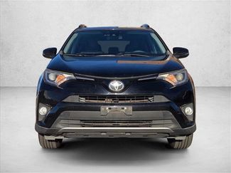 Used 2017 Toyota RAV4 XLE video 2