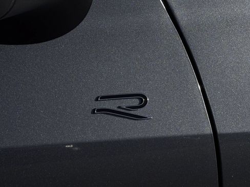 New 2026 Volkswagen Tiguan SE R-Line FWD image 13