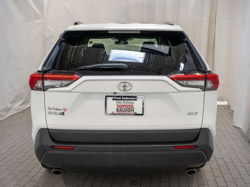 Used 2023 Toyota RAV4 XLE image 4