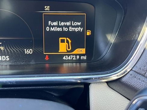 Used 2019 Lincoln Continental Reserve image 31