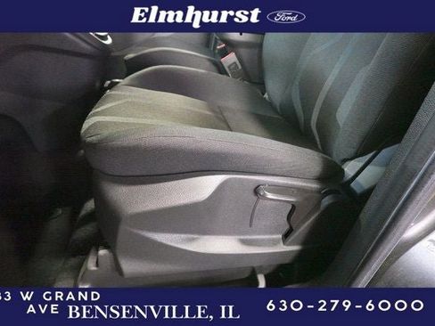 Used 2016 Ford Transit Connect XLT image 11