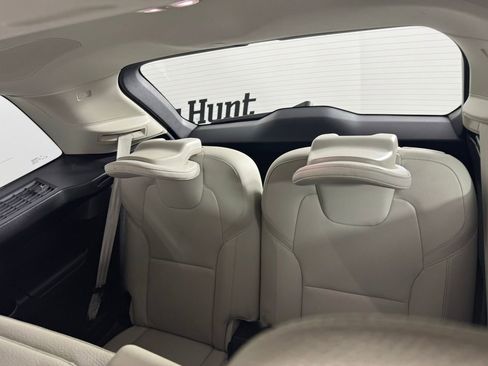 Used 2023 Volvo XC90 B6 Plus w/ Protection Package Premier image 22
