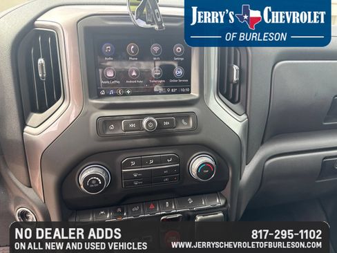 Used 2024 Chevrolet Silverado 1500 Custom Trail Boss w/ LPO, Dark Essentials Package AWD/4WD image 13