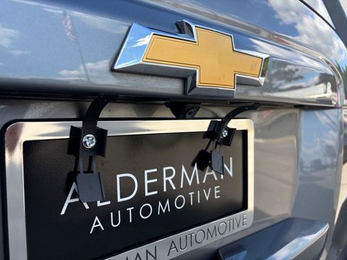 Used 2020 Chevrolet Suburban LT AWD/4WD image 52