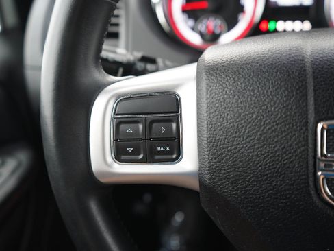 Used 2016 Dodge Grand Caravan R/T FWD image 23