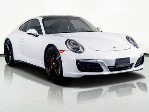 Used 2019 Porsche 911 Carrera 4S AWD/4WD image 4