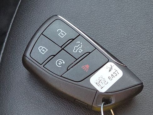 Used 2023 Chevrolet Silverado 1500 LT Trail Boss w/ LT Trail Boss Premium Package image 34