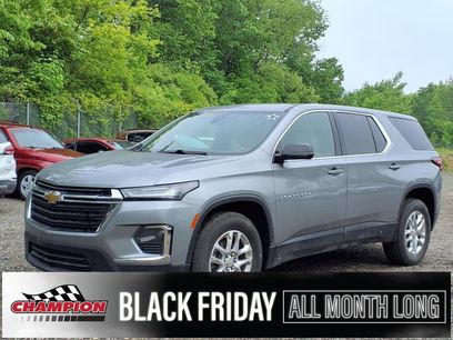 Used 2023 Chevrolet Traverse LS