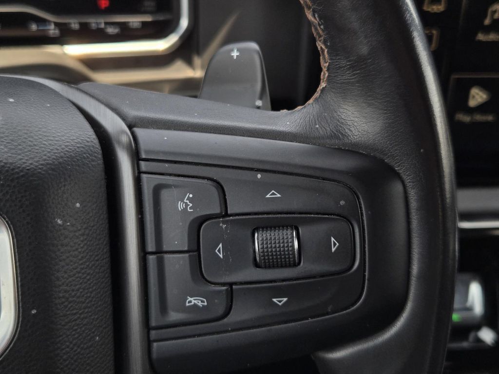 Used 2023 GMC Sierra 1500 AT4 w/ AT4 Premium Package AWD/4WD image 26