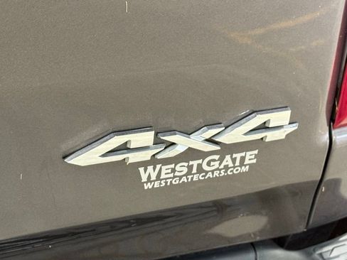 Used 2019 RAM 1500 Limited image 42