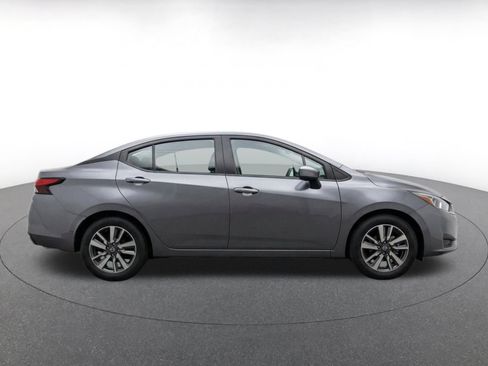 Used 2025 Nissan Versa SV FWD image 13
