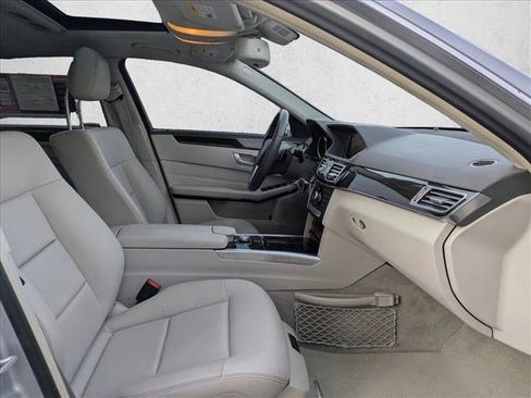 Used 2014 Mercedes-Benz E 350 Sedan image 21