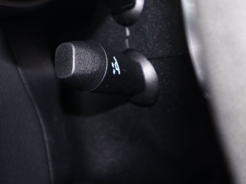 Used 2021 Mercedes-Benz C 300 4MATIC Sedan image 29