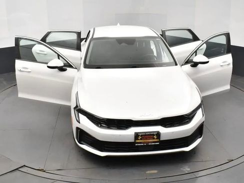 Used 2025 Kia K5 LXS FWD image 10