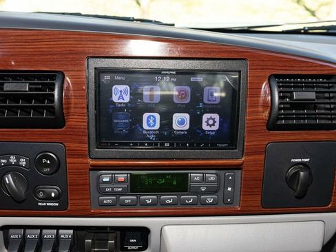 Used 2006 Ford F350 4x4 Crew Cab Super Duty image 40