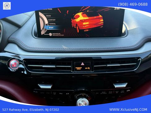 Used 2022 Acura MDX A-Spec image 16