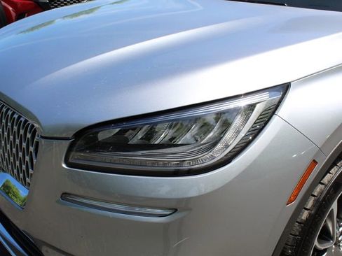 Certified 2021 Lincoln Corsair FWD w/ Equipment Group 101A image 11