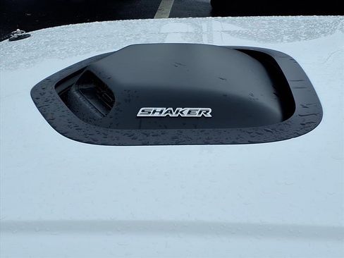 Certified 2023 Dodge Challenger R/T w/ Plus Package image 19