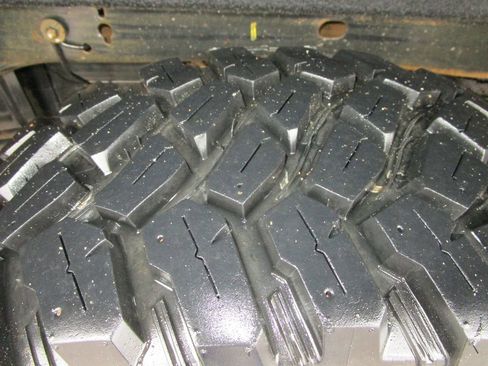 Used 2018 Chevrolet Silverado 1500 LTZ Z71 w/ Midnight Edition image 16