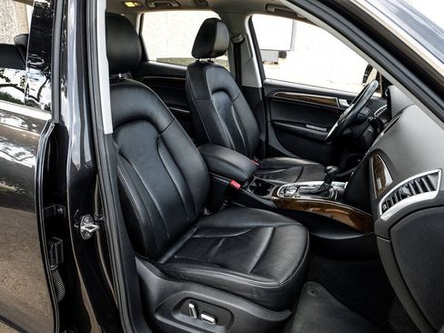 Used 2015 Audi Q5 2.0T Premium Plus AWD/4WD image 30