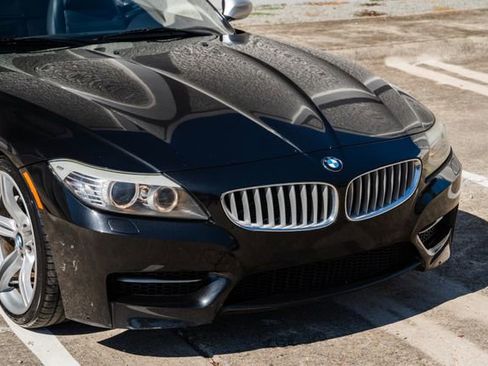 Used 2012 BMW Z4 sDrive35is image 21