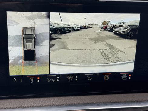 Used 2024 GMC Sierra 1500 Denali w/ Technology Package image 30