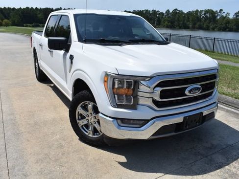 Used 2021 Ford F150 XLT w/ Equipment Group 302A High RWD image 2
