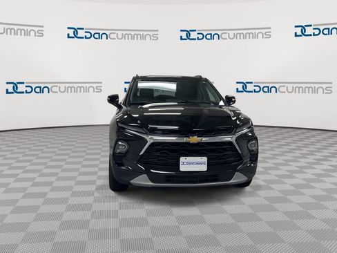 Used 2023 Chevrolet Blazer LT FWD image 3